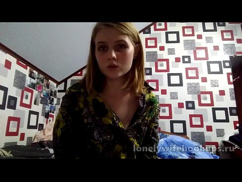 ❤️ रूस के युवा सुनहरे बालों वाली छात्रा को बड़ा लंड पसंद है। ️ सेक्स hi.sayhentai.ru पर ❤